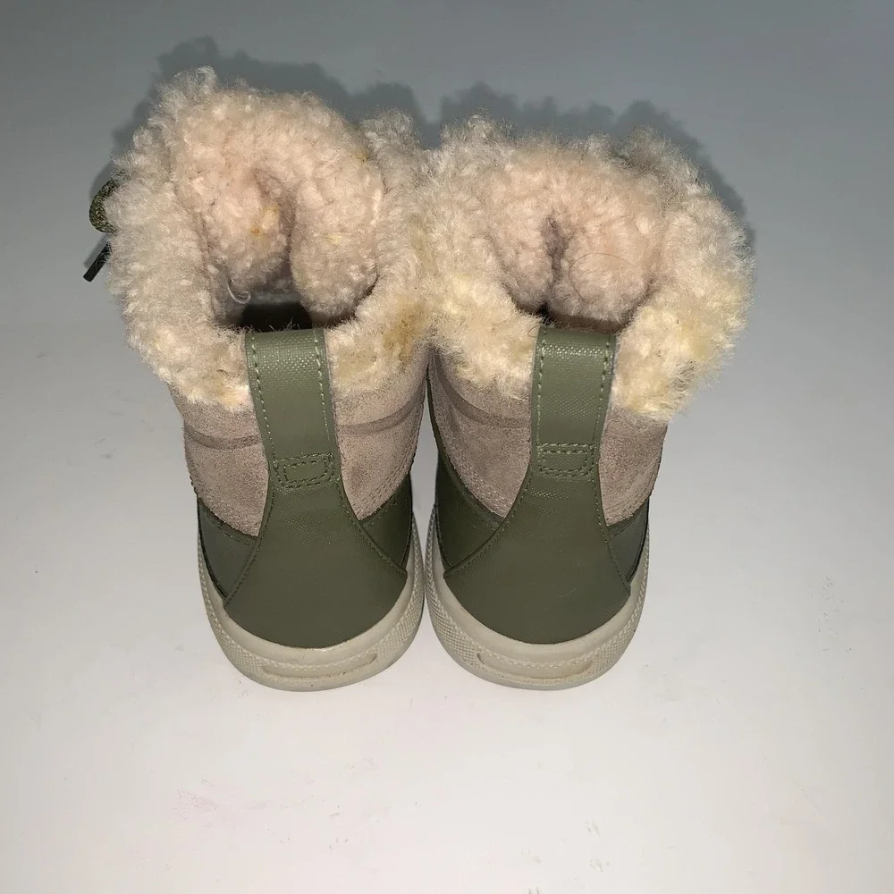 Nike Woodside Boots Womens 8 Green Suede Faux Fur Lined Winter 537345-200